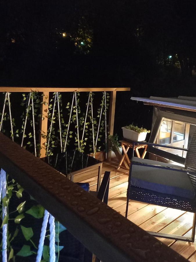 Appartement Atypique Independant Sur Peniche メス エクステリア 写真