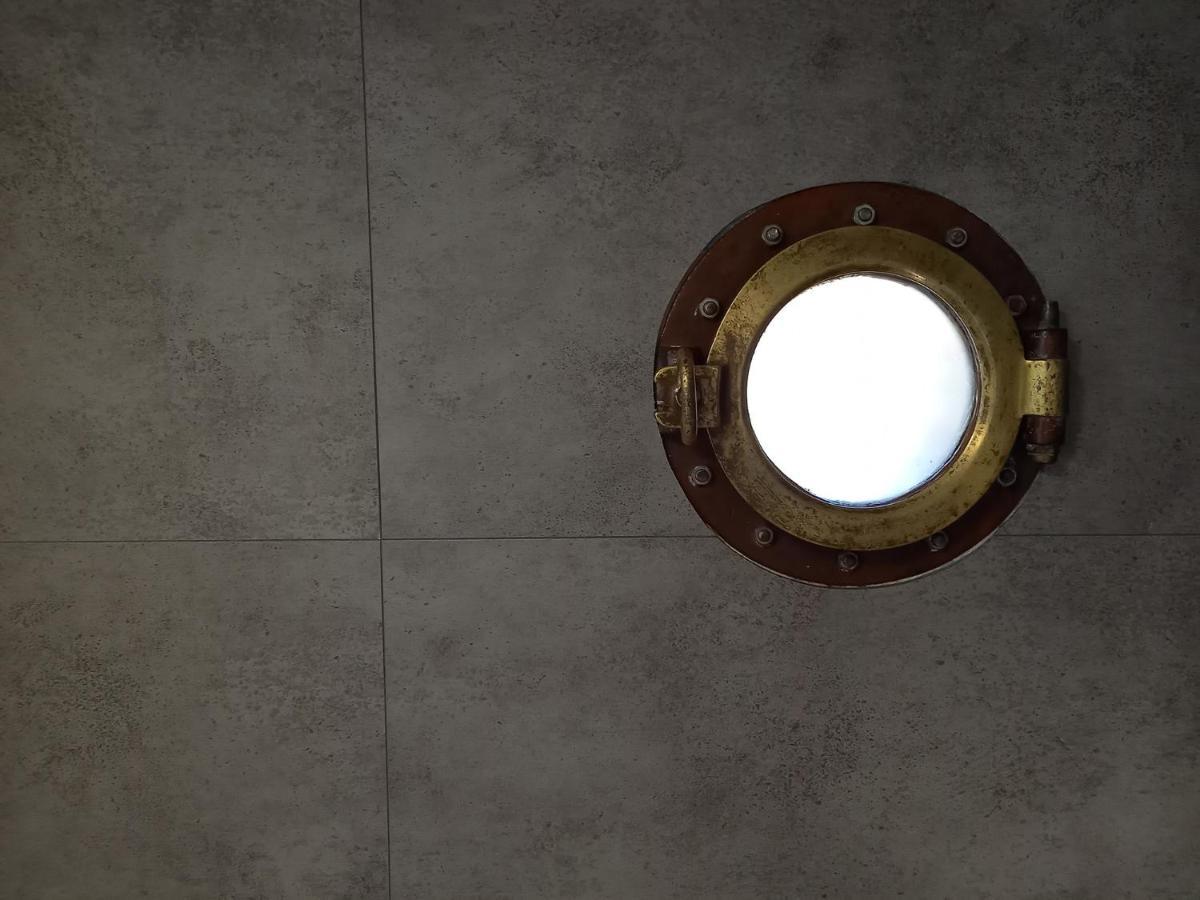 Appartement Atypique Independant Sur Peniche メス エクステリア 写真